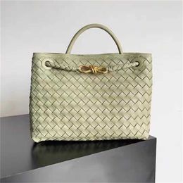 Woven Sheepskin Venetasbottegas Bag 2023 God Sealing Women's Bag Andiamo Shoulder Bag Crossbody Bag Versatile Handbag Fashionable