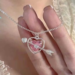 Pendant Necklaces Nonoyes Fashion Cupid Eros Arrow Heart Pendant Necklace Simple Design Crystal Necklace for Women Romantic Love Jewelry Gift Z0417