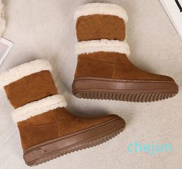 Flat Bottom Boots Classic Double Letter Printed Warm Half Boot Leather Upper Rubber Bottom Thick Bottom Anti slides Ladies Winter Booties