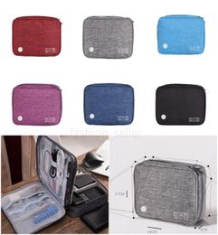 LLYDPF32 Women Makeup Bags Outdoor Handbag Toiletry USB Cable Kit Purse Travel Multifunction Portable Pack Storage Bag Stuff Sac3715787