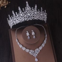 Wedding Jewellery Sets Gorgeous Silver Colour Crystal Bridal Fashion Tiaras Crown Earrings Choker Necklace Women Dress Set 231116