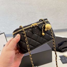 Famous Brand Classic Mini Box Bags Adjustable Shoulder Strap Quilted Crossbody Leather Bag Luxury Designer Top Quality Cosmetic Vanity Handbags Coin Purse 17G