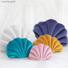 Cushion/Decorative Shell Stuffed Throw Velvet Sea Shells Home Decor Bed Sofa Cushion Decoration Gift 34x25cm