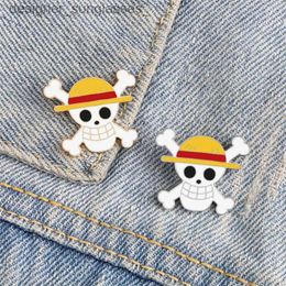 Pins Brooches Anime Skeleton Brooch Pirate Skull Enamel Pins Cosplay Badge Backpack Cloth Denim Lel Pin Jewellery Gift Comic Related ProductsL231117