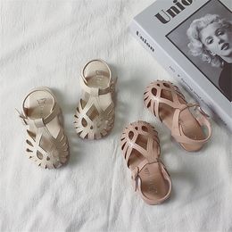 Sandals Baby Summer Shoes 1-6 Years Baby Girls Cut-outs Beach Sandals First Walkers Toddler Kids Soft Sole Princess Dress Shoes 21-30 230417