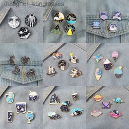 Pins Brooches 2-5PCS/SET Drop Shipping Spacewalk Enamel Pin Sun Moon Constellation Satellite Astronaut Ice Cream Brooches Lel Badges JewelryL231117