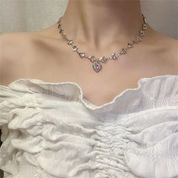 Pendant Necklaces Y2K Choker Goth Vintage Fashion Pink Love Heart Pendant Necklaces for Women Crystal Sweet Cool Clavicle Chain Aesthetic Jewellery Z0417
