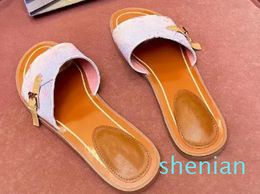 Ladies Mid Heel Slippers Designer Leather Sexy Summer Chunky Heel Sandals Outdoor Beach Flip Flop 0508