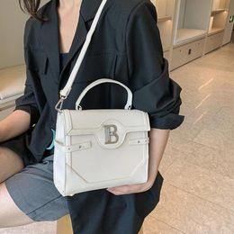 Shoulder Bags Women Crossbody Bag Solid Colour Patchwork Design Simple Fashion Style Metal Rivets Lock Buckle Decoration Hundred Ladies