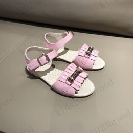 Pink Color Brand Girls Summer Sneakers Designer Girl Sandals 2023 High End Children Slippers mode Nyligen barn Prinsessor Skor Storlek 26-35cm