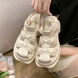 Sandals Designer Platform Women Open Toe Beach Fashion Ladies Hollow Out Bow Retro Roman Flats Shoes Summer Woman 230417