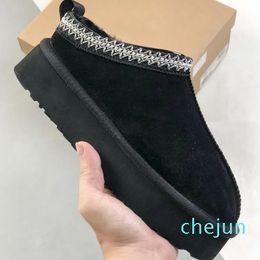 Winter Flat Sole Boots Brand Winter Genuine Leather Round Toe Thick Sole Heightened Velveted Before Deducting Baotou Ladie Shoes