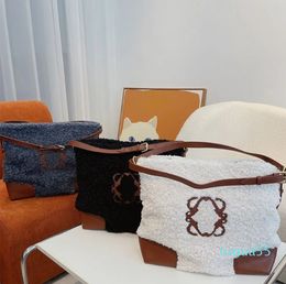Designer-Winter Fashion Tote Bag Designer Women Handbags Fur Shoulder Crossbody Three Colours