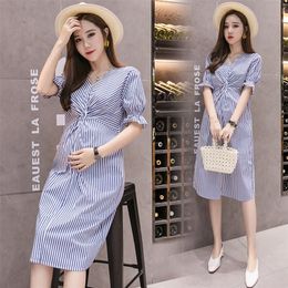 Maternity Dresses Maternity Dress Summer Korean Fashion V-Neck Slim Clothes for Pregnant Women Stripe Short sleeve Pregnancy Dress 230417