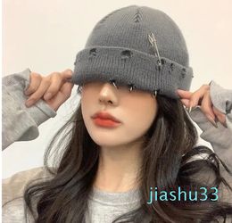 Headcap Winter Harajuku Knitted Women Fashion Warm Thick Men Hip Hop Pinhole Skull Basic Hat for Men and Women