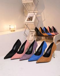 2024 Designer Luxury Dress shoes Top Quality Drill buckle Womens High Heels fashion Sexy party Pointed Toes 3cm Wedding Naked Black Shine Sizes 35-42 with box