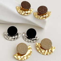 Dangle Earrings & Chandelier 2023 Trendy Irregular Metal Sector Geometric Golden Drop For Women Cute Small Leather Round GiftDangle