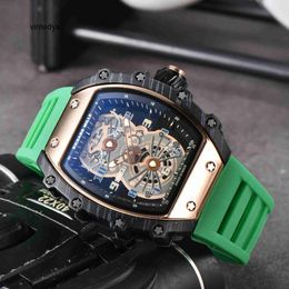 Luxury Quartz Watch High Precision New Men's Quartz Watch Wine Wristwatch Fashion Business Casual Men