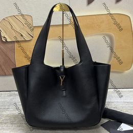 12A Mirror Quality Designers BEA Textured Leather Tote 50cm Womens Large Shopping Classic Gold Letter Hardware Purse Hobo S Handbags Black Shoulder Bag