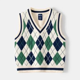 Pullover 2023 Ins Fashion Boys Sweater Vest Children Autumn Winter Knit Plaid 231116