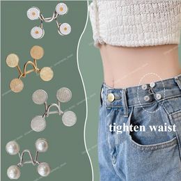 Women's Brooch Set Tighten Waist Brooches for Women Skirt Pants Jeans Adjustable Waist Clip Metal Pins Clothing Accessories Fashion JewelryBrooches clothing