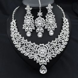 Wedding Jewellery Sets C30 Forehead Chain Necklace Earrings Set Dubai Jewelery Gifts for Women Indian African Bridal Hair Accessories 231116