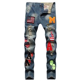 Hip-hop Style Multi-Badge Embroidered Jeans for Men Nostalgic Color Ripped Hole Denim Pants Slim Fit Small Straight Streetwear 28-42