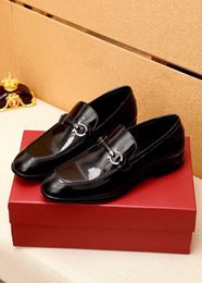 High Quality 2023 Men Dress Shoes Comfortable Formal Wedding Brand Designer Loafers Fashion Slip On Casual Business Flat Shoes Size 38-45