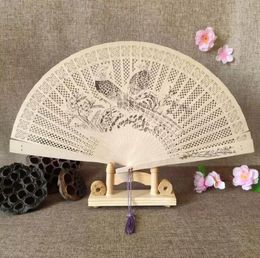 100pcs Party Favour Aromatic Wood Pocket Chinese Carved Folding Hand Fragrance Wooden Fan Elegent Home Decor Party Wedding Favour Gifts