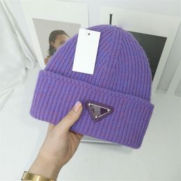 Designer Knit Woollen Cuffed Beanie Skull Caps and Hats for Mens Womens Unisex Fashion Luxury Winter Spring Fall Autumn Plain Bonnets Casual Solid Dome Beanies Purple