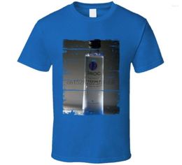 Men's T Shirts Ciroc Snap Frost Vodka Distressed Image Shirt Fashion Men Short Sleeve Novelty Cool Tops Tee