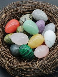 Ciondolo in pietra preziosa di cristallo naturale curativo di nuova vendita Ciondolo a forma di uova di diverse pietre principali per la creazione di gioielli