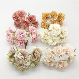 Decorative Flowers Artificial Wedding Bouquet Bridal Accessories Creative Candy Box DIY Christmas Home Decorations Silk Daisy Stamens