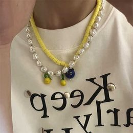 Pendant Necklaces Korean Fashion Retro Irregular Colour Small Monster Pearl Necklace Female Personality Allmatch Hand Beaded Clavicle Chain Z0417