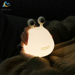 Lamps Shades Cartoon Slug Sleeping Bedroom Lamp Bedroom Eye Protection Night Lamps Pat Silicone Baby Feeding Sleep Night Light Bedside Lamps 230418