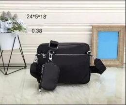 Men Messenger Bag Outdoor Luxurys Designers Bags Purse Wallet Versatility Men Shoulder Bags Travel Crossbody Handbag