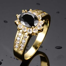 Band Rings Vintage Female Black Oval Crystal Ring Charm Gold Colour Wedding Rings For Women Promise Bride Flower Engagement Ring AA230417