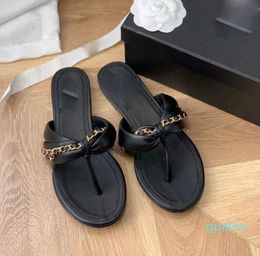 Women Flat Slippers Summer Outside Wear Leather Chain Beach Flip-flops