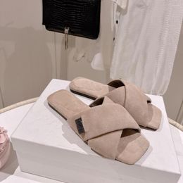 Slippers Summer Leather Beach Shoes Peep Toe Suede Flat Modern Size 35-42 Designer Mules Flip Flops Slip On