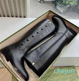 Women Flat Bottom Boots Luxury Designer Classic Brand Double Letter Metal Genuine Leather Sole Non Slides Inner Zipper Ladies Knee Boots