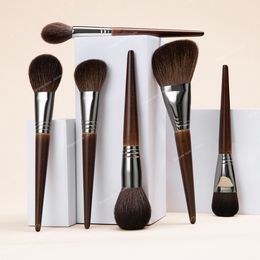 1 pc TAPERED HIGHLIGHTER Perfect Professional Individual Face Brush Cosmetic Makeup Brush Blush Powder Setting Base Makeup Tools AccessoriesMakeup Brushes Tools