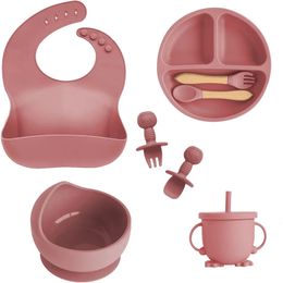 Cups Dishes Utensils Children's Set Baby Silicone 6 8 piece Tableware Suction Forks Spoons Bibs Straws Mother and Supplies 231117