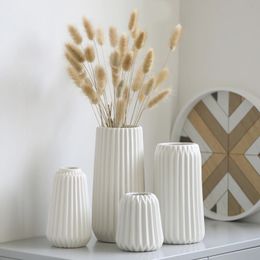 Vases Ceramic Vase Flower Pots Decorative Modern Decoration Home White Vases Living Room Decor Table Decoration Accessories Gifts 231117