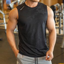 Men s T Shirts KAMB Tank Top Sleeveless Shirt Gym Clothing Men Bodybuilding Basketball Quick Dry Breathable Sports Training Fitness 230417