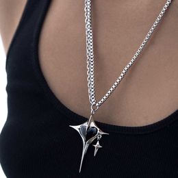 Pendant Necklaces Cross Structure Enamel Heart Necklace Star Pendant Y2K Punk Cool Neck Jewellery for Egirls Black Metal Tassel Fashion Accessories Z0417
