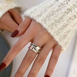 Band Rings Vintage Fashion Silverplated Arc Wide Face Rings for Women Engagement Ring Couplet Creative Simple Geometry Party Jewelry Gift AA230417