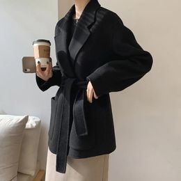 Women's Wool Blends Autumn and Winter Fashion Handmade Doublesided Cashmere Coat Solid Color Laceup Small Short Korean 231118