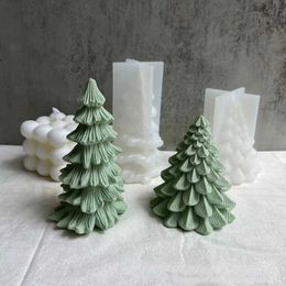 Scented Candle Christmas Tree Candle Silicone Mold DIY Plaster Handmade Soap Scented Candle Mold Winter Heating Candle Furniture Decoration Z0418