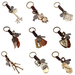 2023 New Genuine Leather KeyChain Punk Rock Vintage Animal Feather Robot Key Chains for Man Woman Jewellery Gifts Fashion JewelryKey Chains genuine leather keychain