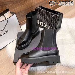 designer Boots chanelies shoes Small Fragrant Wind Chimney Boots Chelsea Women's Boots Thick Heel Thick Sole Elevated Mid length Boots 2023 Autumn Martin Boots Women